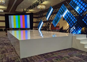 Thiết kế sân khấu cho sự kiện chuyên nghiệp và ấn tượng nhất