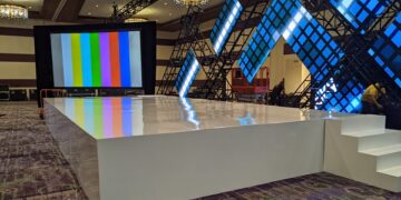 Thiết kế sân khấu cho sự kiện chuyên nghiệp và ấn tượng nhất