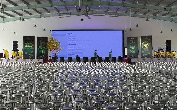 Cho thuê bàn ghế inox rẻ, đẹp, chất lượng tại Châu Á Event